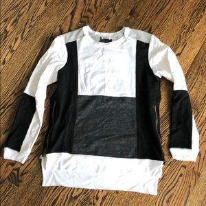 ATKO sweatshirt. Sz M